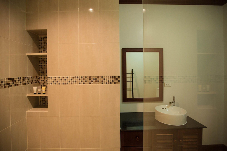 Bathroom 4, Capitol Residence, Vientiane