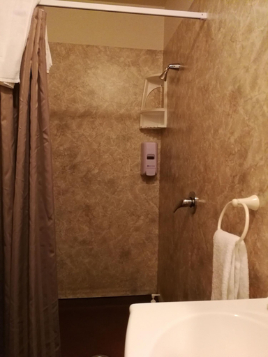 Bathroom 4, Asure Armada Motor Inn, Waitaki