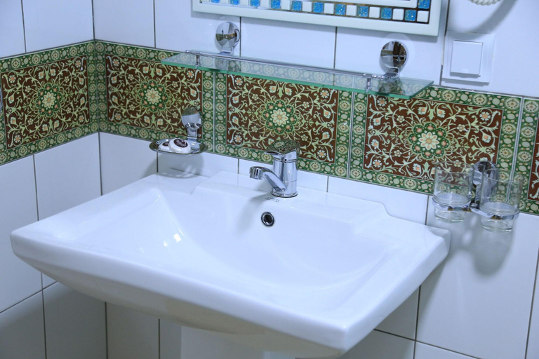 Bathroom 4, Grand Emir Residence Deluxe E, Buxoro