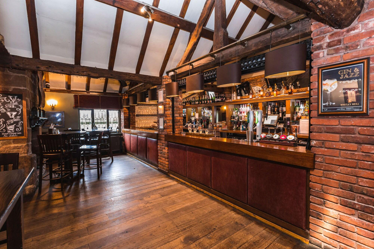 Food & Drinks 5, Moat House Hotel (Acton Trussell), Staffordshire