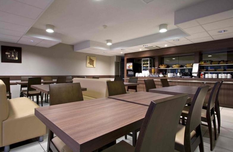 Food & Drinks 5, Hotel Arena, Pyrénées-Atlantiques