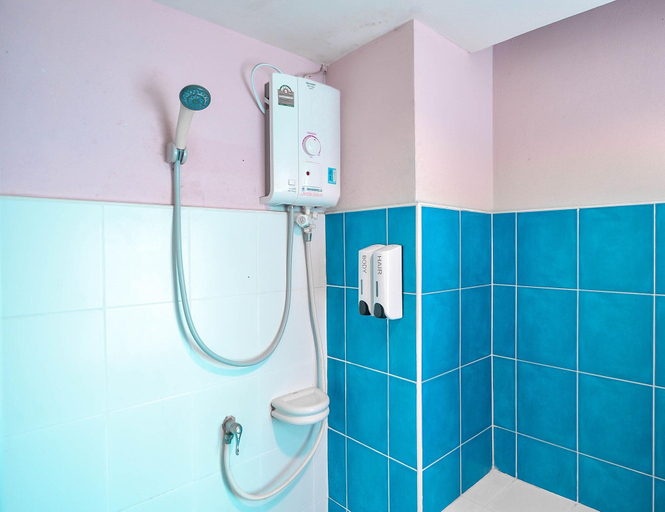 Bathroom 5, PS Resort, Hat Yai