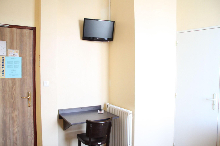 Bathroom 4, Trianon, Alpes-Maritimes