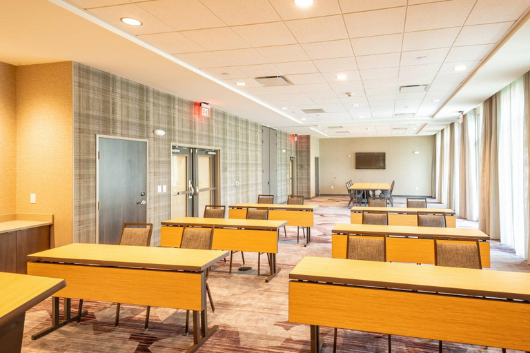 Public Area 3, Courtyard by Marriott Charleston-North Charleston, Charleston