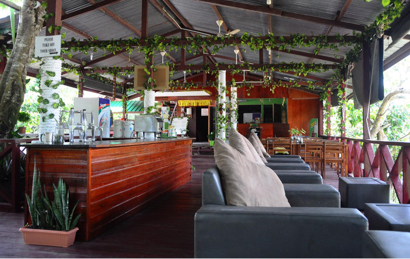 Public Area, Sukau Greenview Bed And Breakfast, Kinabatangan