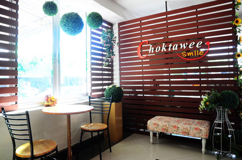 Public Area 2, Choktawee Smile, Muang Chiang Mai