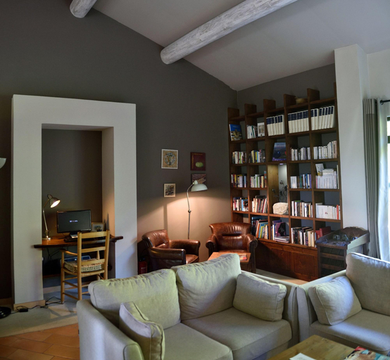 Public Area 3, Hotel Charembeau, Alpes-de-Haute-Provence
