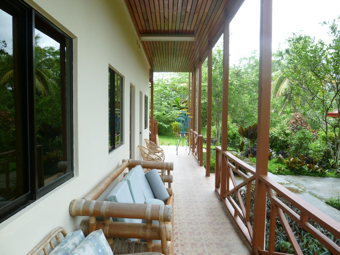 Exterior & Views 3, Slagon Homestay, Ranau