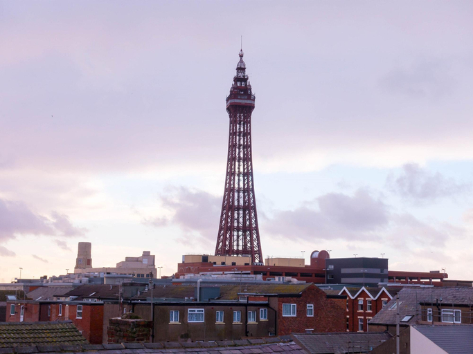 Exterior & Views 2, The Kings Cross Hotel, Blackpool