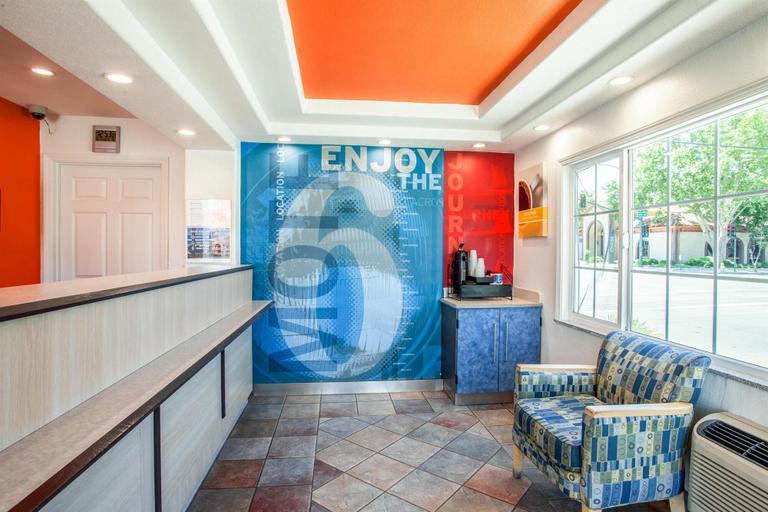 Public Area 3, Motel 6 Marysville, CA, Yuba