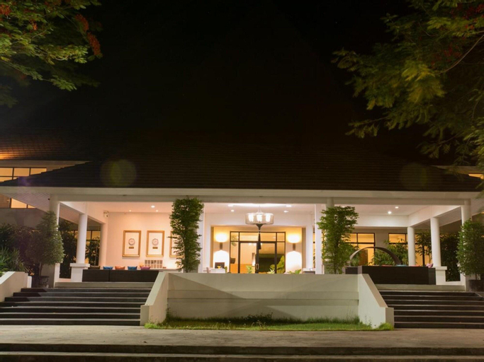 The Desiign Hotel, Sri Mahar Pho