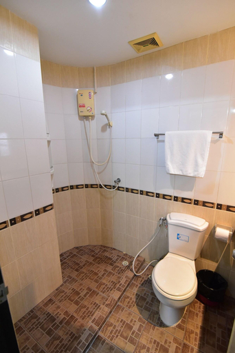Bathroom 4, Climax Hotel, Pattaya