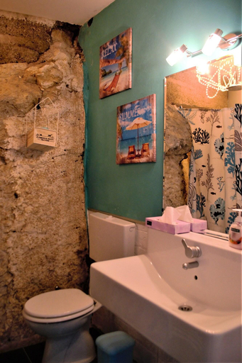 Bathroom 5, B&B Cappuccini, Vicenza