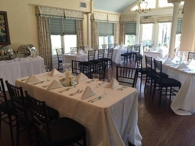 Food & Drinks 5, The Sanford House Inn & Spa, Arlington