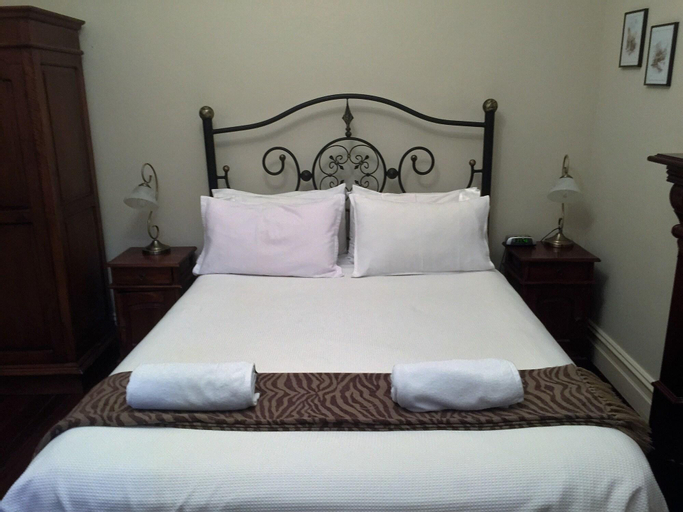Bedroom 3, 30 Arundel Accommodation, Fremantle