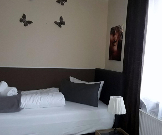 Bedroom 4, Lieth Hotel Grünreich, Heidekreis