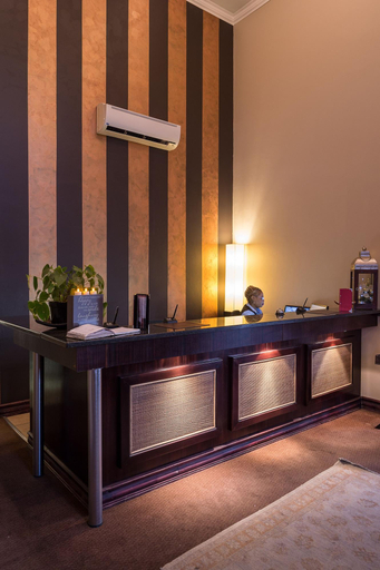 Public Area 3, Villa Bali Luxury Guest House, Mangaung