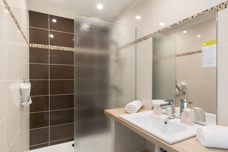 Bathroom 5, Hotel Club Le Capet, Var