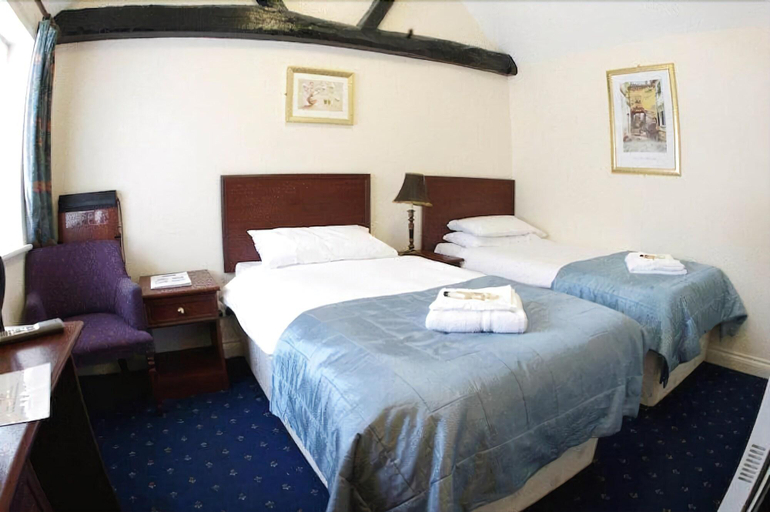 Bedroom 2, George & Horn, Hampshire