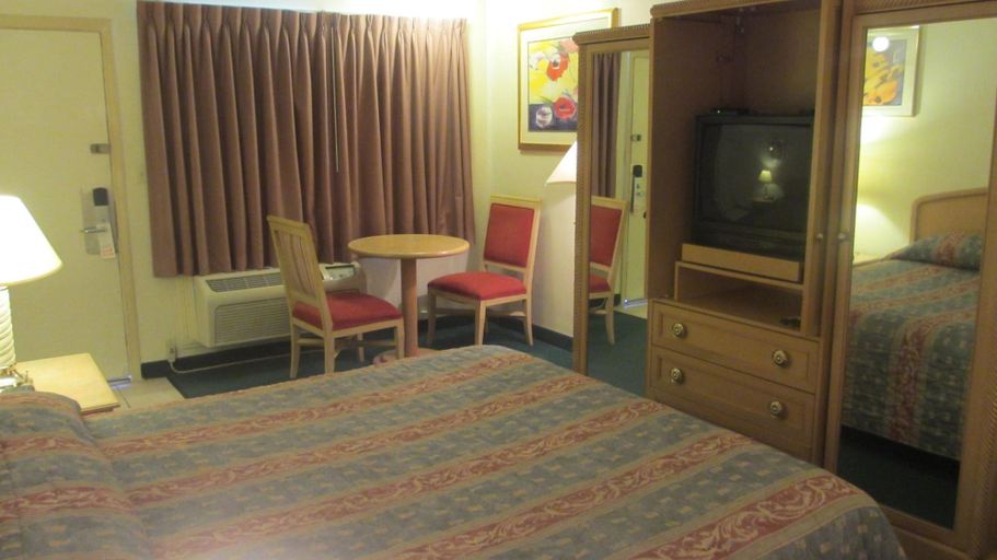 Bedroom 3, Grapevine Inn, San Joaquin