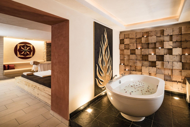 Bathroom 4, Almhof Call, Bolzano