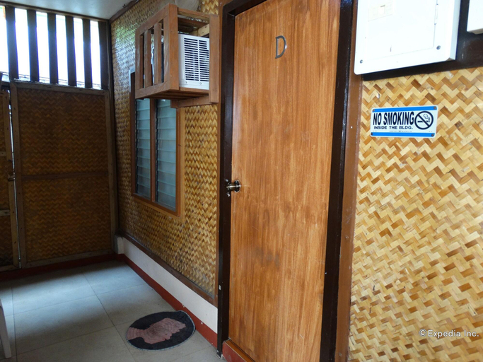 Public Area 2, Eden Travellers Lodge, Puerto Princesa City