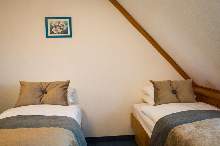 Bedroom 3, James Vignoble Hotel Eguisheim, Haut-Rhin