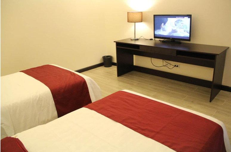 Bedroom 2, The Bauan Plaza Hotel, Bauan