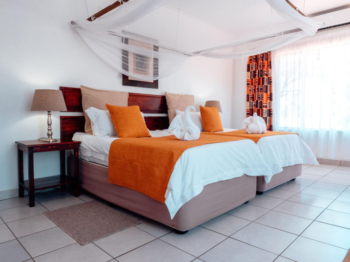Bedroom 3, Tshukudu Game Lodge, Mopani