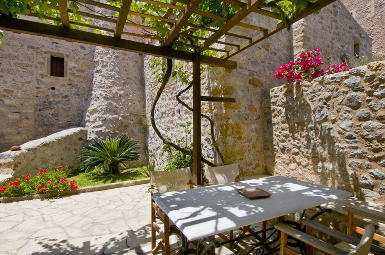 Others 5, Ardamis Traditional , Peloponnese