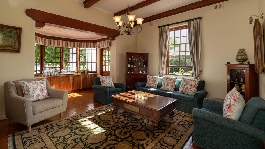 Public Area, Glen Avon Lodge, City of Cape Town