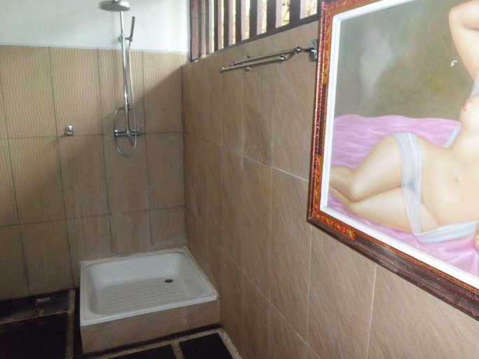 Bathroom 4, Amed Cafe Hotel, Karangasem