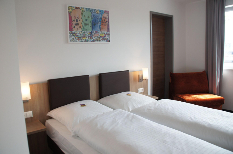 Bedroom 2, Euro Hotel Friedberg, Aichach-Friedberg