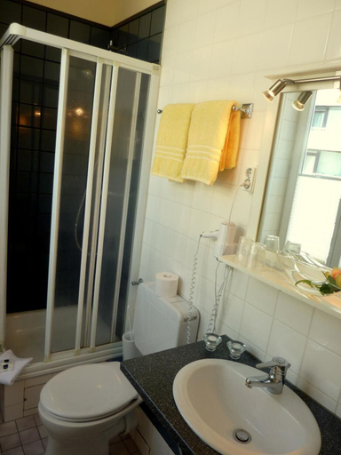 Bathroom 5, Marin Hotel Sylt, Nordfriesland