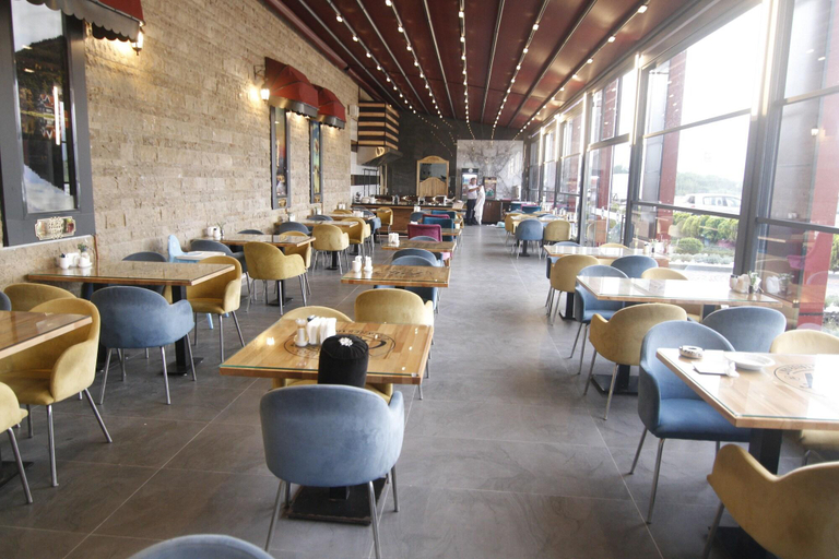 Food & Drinks 5, Highway Hotel, Merkez