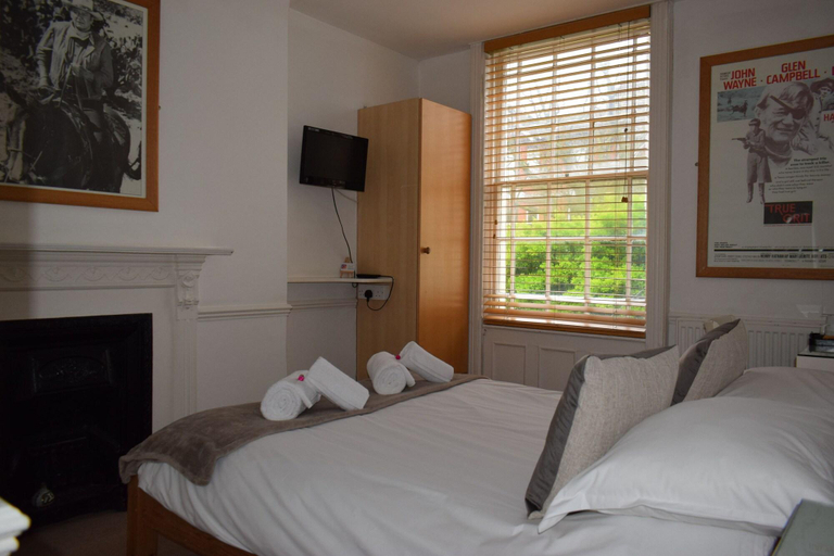 Others 5, Colson House, Brighton and Hove