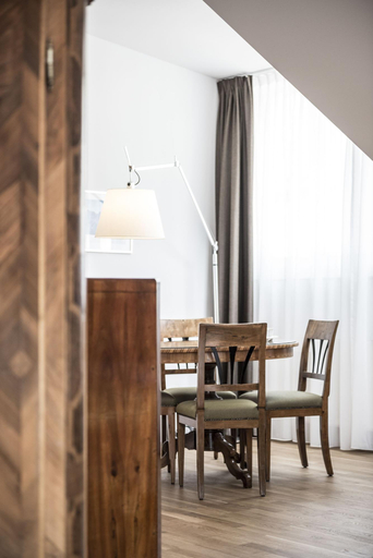 Bedroom 3, Grauer Bär, Bolzano