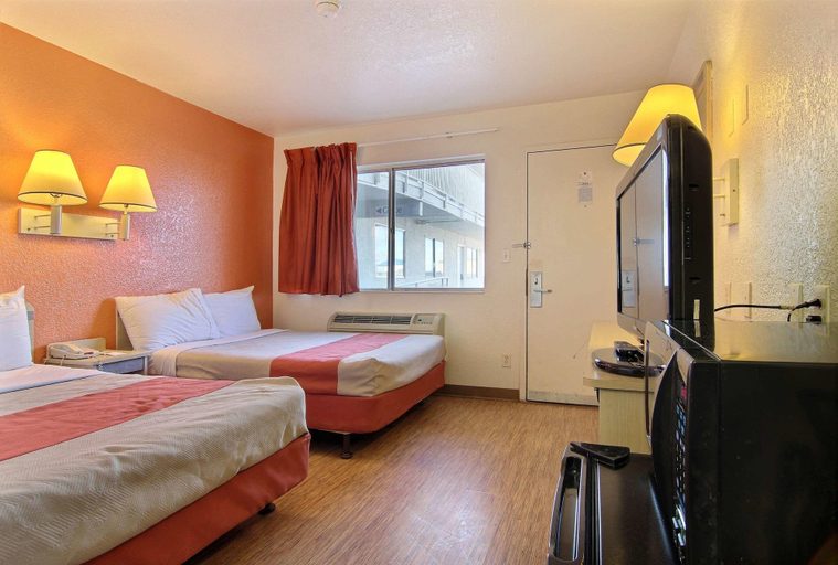 Bedroom 2, Motel 6-Odessa, TX, Ector
