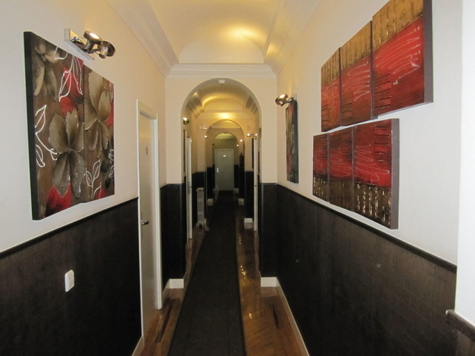 Public Area 2, Hostal Sol Square Madrid, Madrid