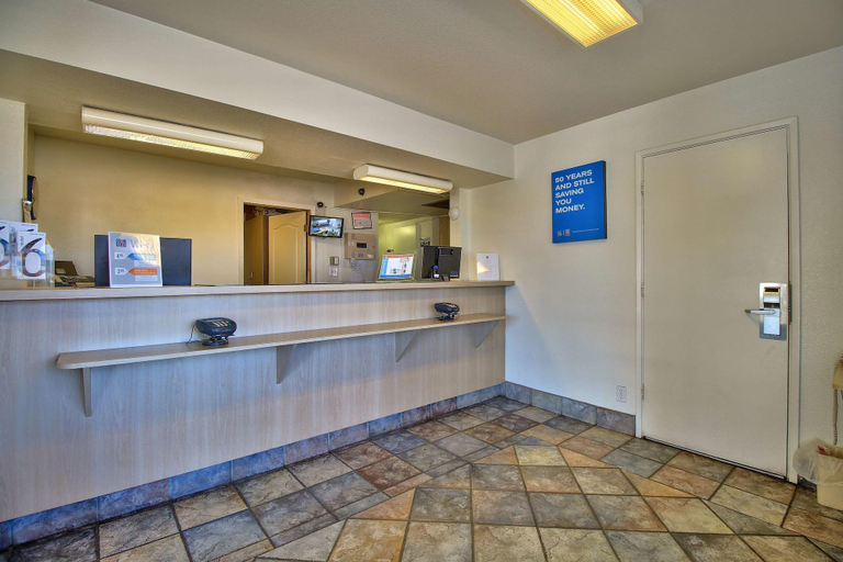 Public Area 2, Motel 6 Douglas, Cochise