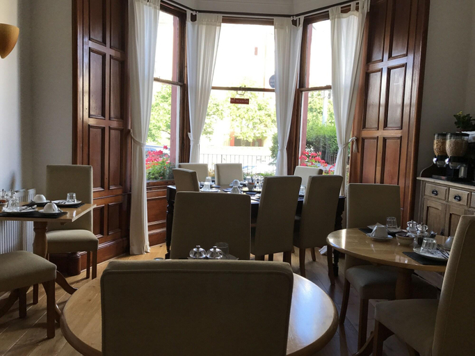 Food & Drinks 5, Antler Guest House, Edinburgh