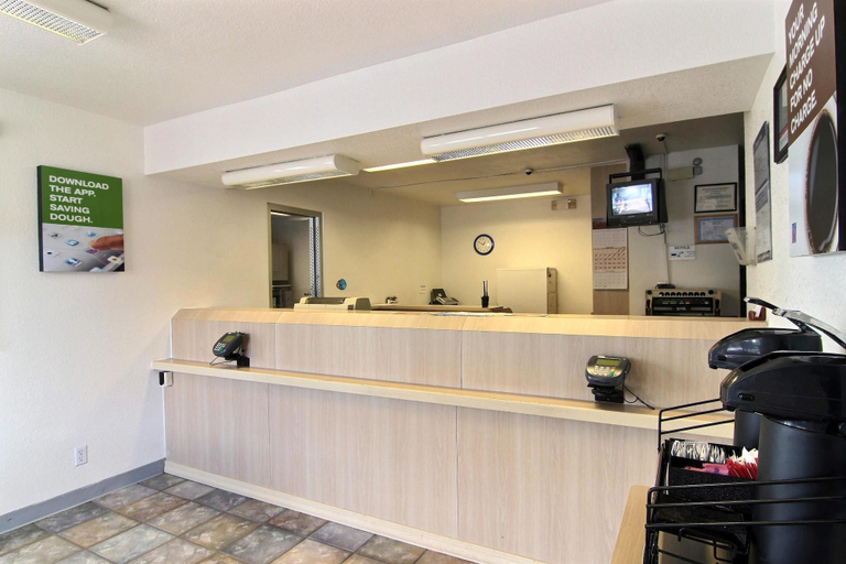 Public Area 2, Motel 6 Gallup, McKinley