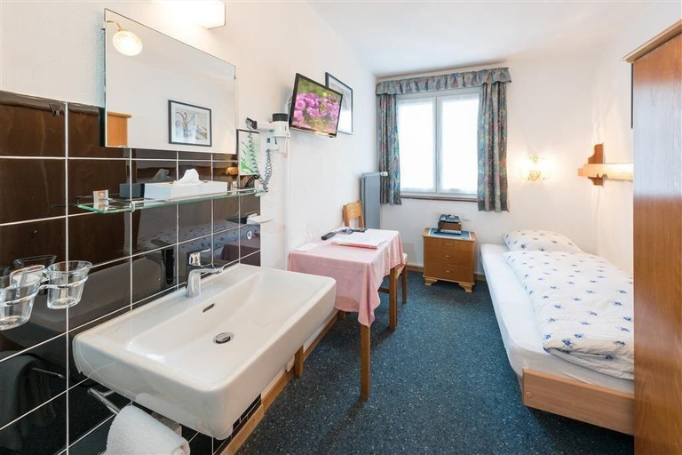 Bathroom 4, Rhodania, Visp