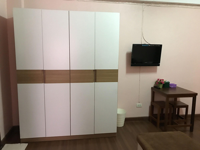 Bedroom 3, Ponlaan Apartment, Muang Nakhon Ratchasima