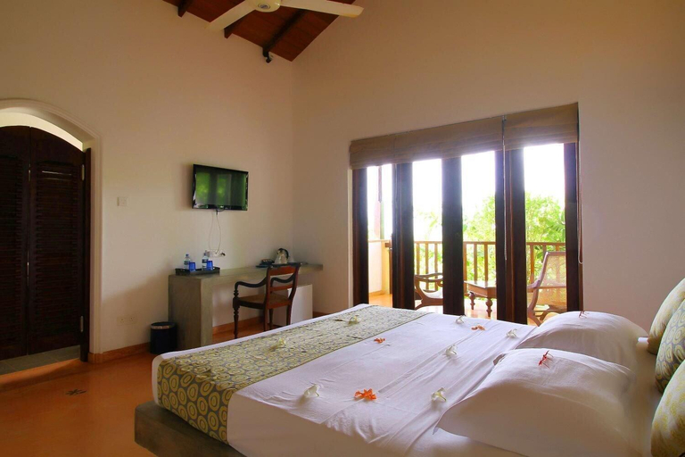 Bedroom 3, Kingfisher Hotel, Habaraduwa