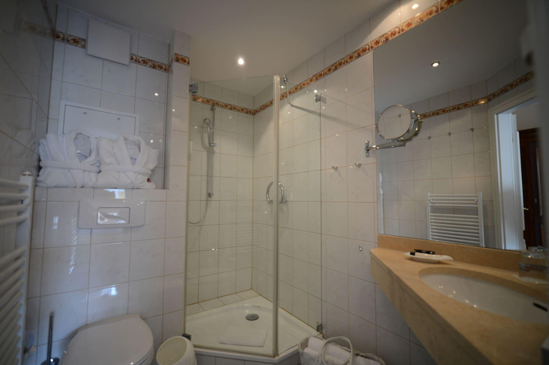 Bathroom 5, Hotel Meerlust, Vorpommern-Rügen