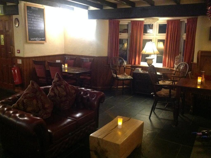 Others 5, The Bickford Arms, Devon