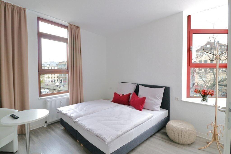 Bedroom 3, Hotel Olgaeck, Stuttgart