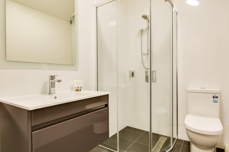 Bathroom 4, Salamanca Galleria Apartments, Hobart