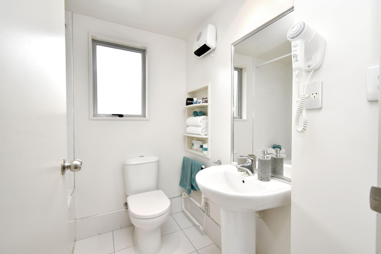 Bathroom 4, Fyffe On Riccarton, Christchurch